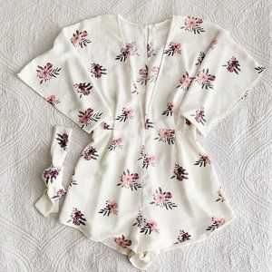 Deep V Short Sleeve Kimono Romper | Floral